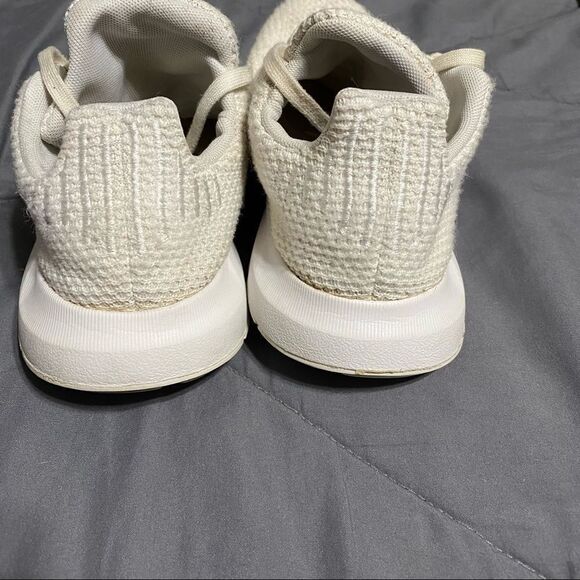 Adidas white ortholite low top shoes, soft easy to put on - Picture 6 of 8